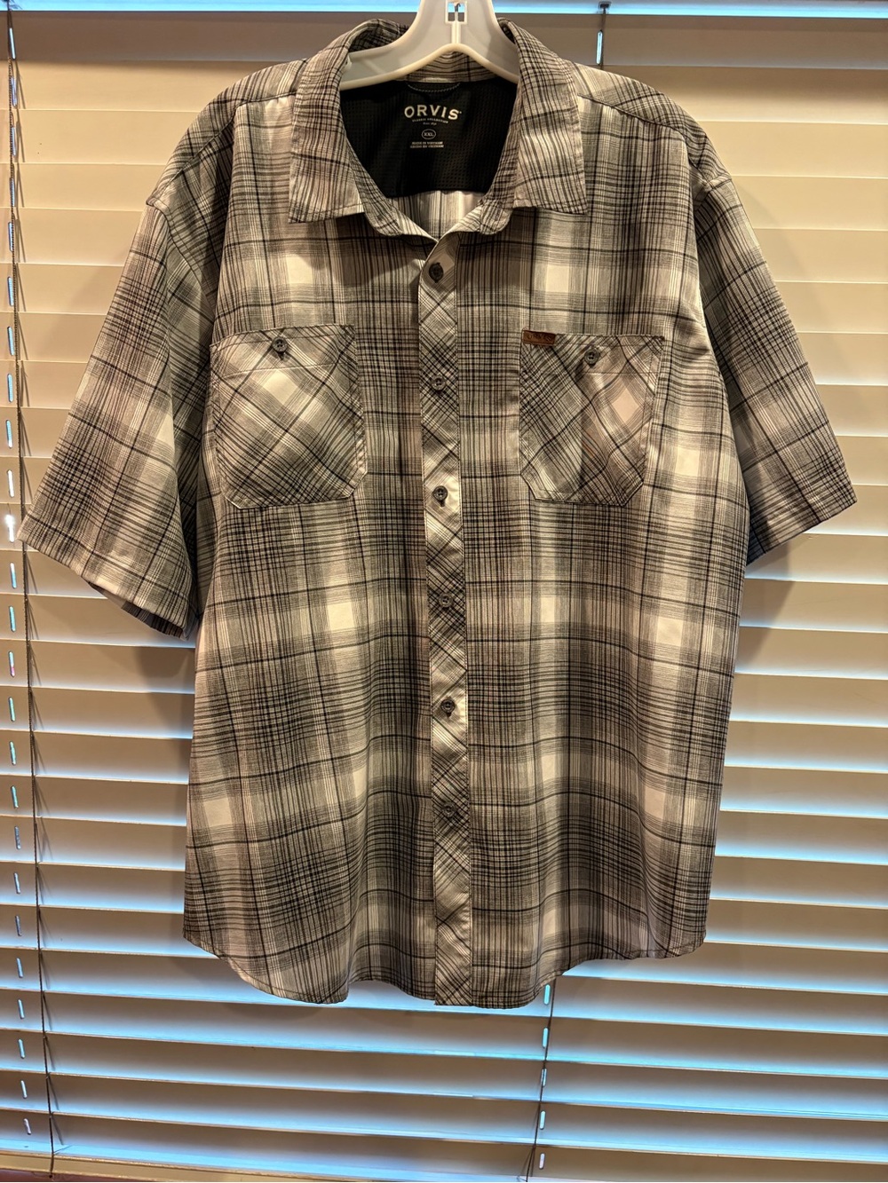 Orvis Men’s Short-Sleeve Plaid Button-Down Shirt - Black & Gray